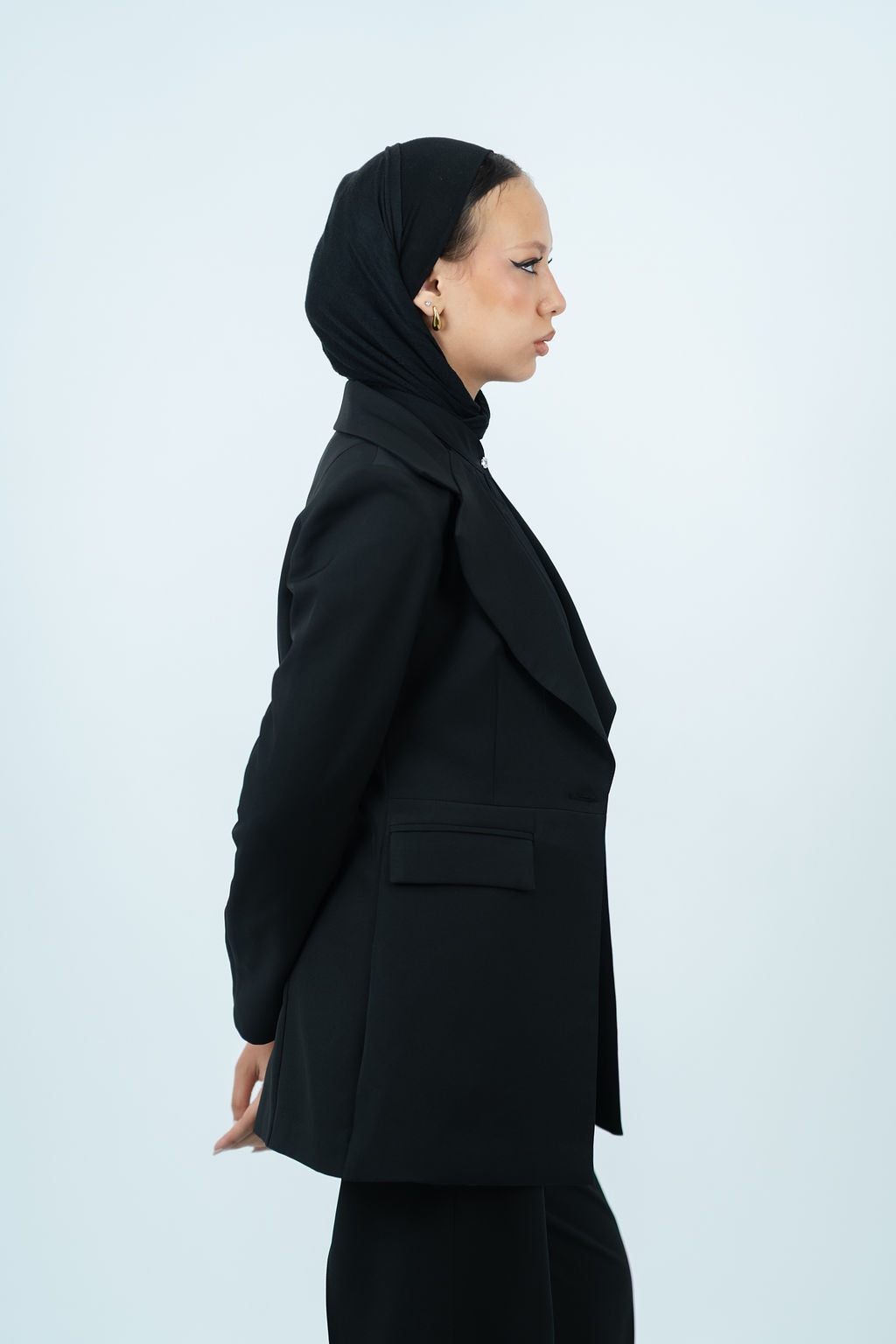 One-Button Essential Blazer - In Black - Fully Lined
