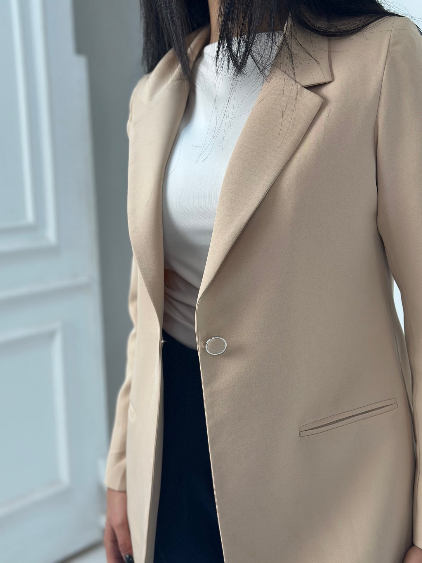 Relaxed Fit Blazer - In Beige - Fully Lined