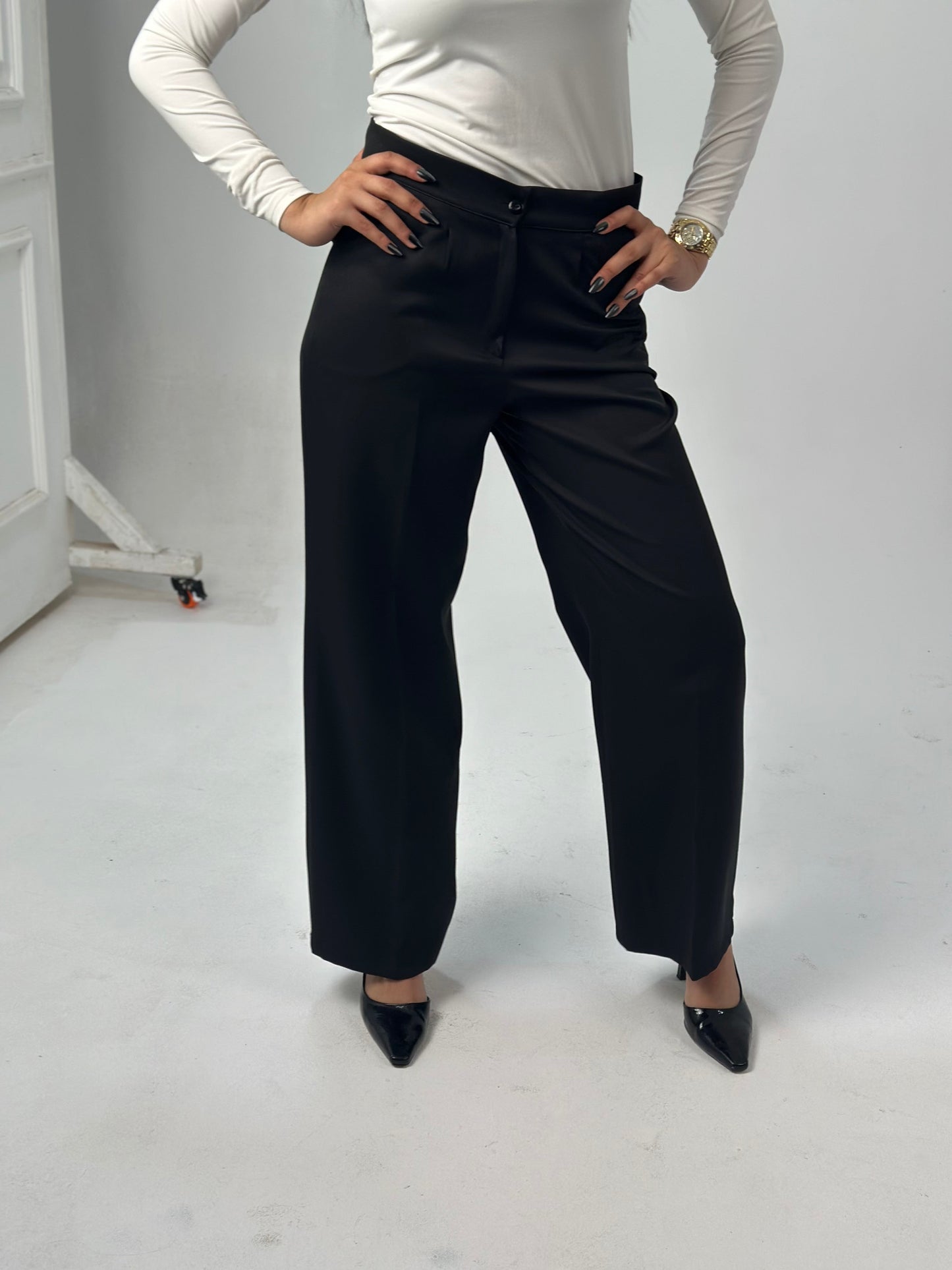 Your Favorite Loose Pants - In Black